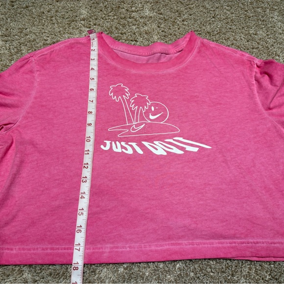 Nike Crop Top - Picture 5 of 5